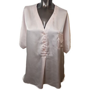 Vintage 80s Amaretta Women’s XL Pink Pajama Top Satin Look Lace Pocket USA Made